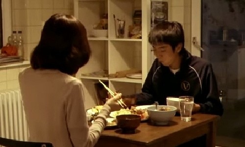 ドイツにサッカー留学している息子へ。母からの手紙が感動的だった