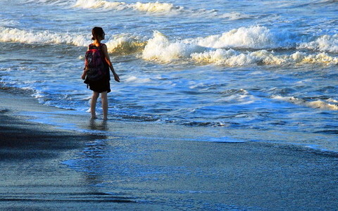 3.11のような津波で動けない母親に「行かないで…」って言われたらどうする? 3.11のような津波で動けない母親に「行かないで…」って言われたらどうする?