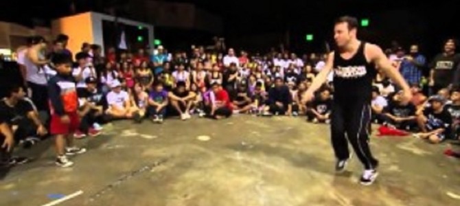 少年のブレイクダンスが半端ない！