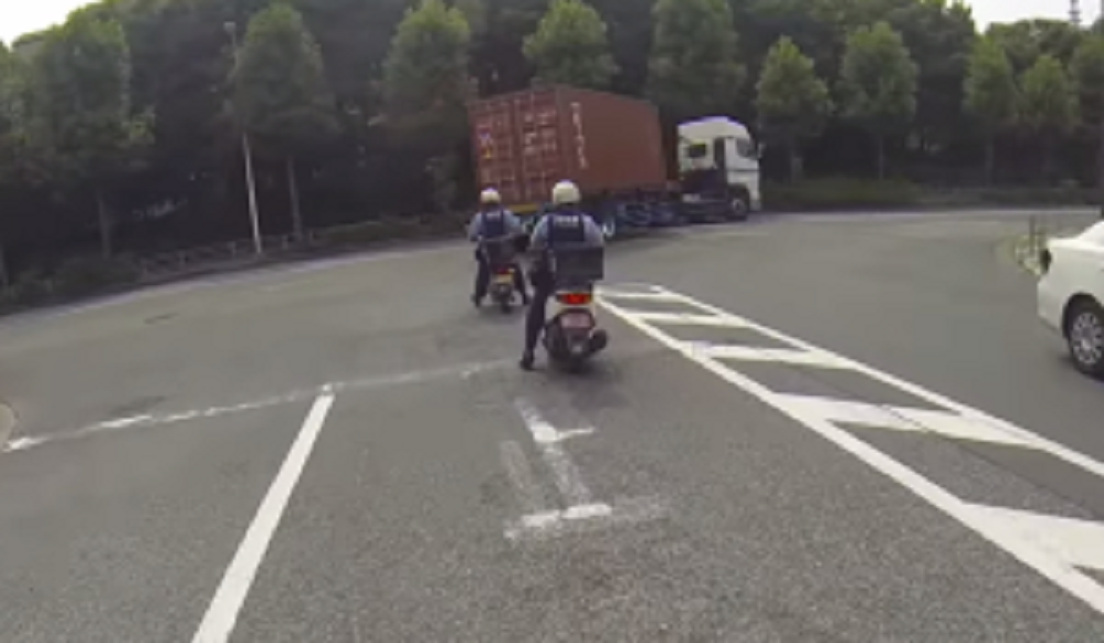 c2e8a6f86e9e351ad78b0abd63904250-300x175