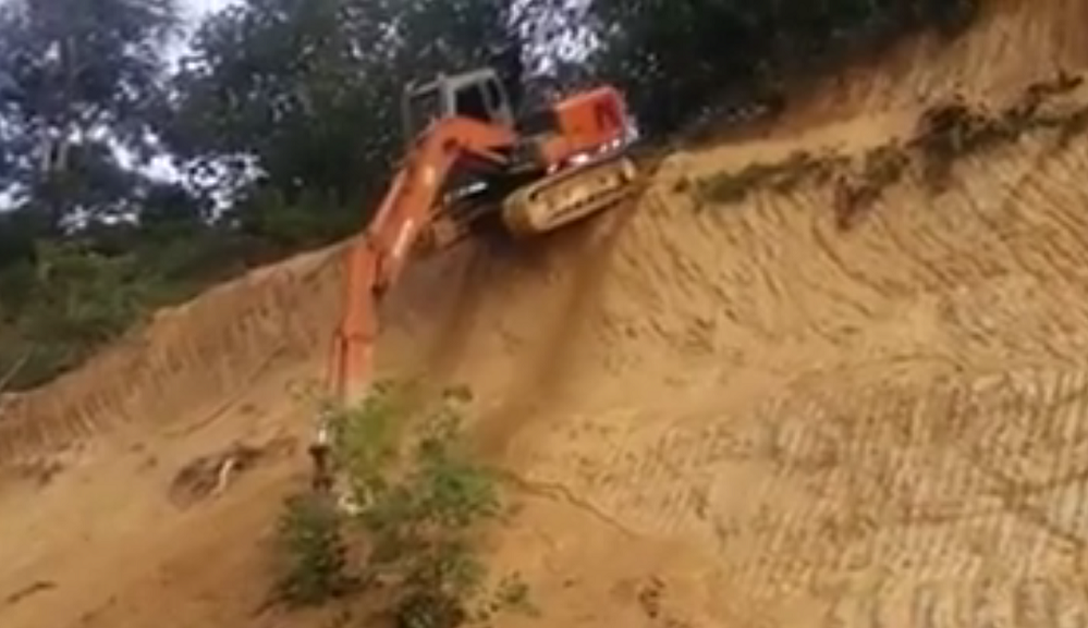 fd66421e1013c41329b3a712792a8e17