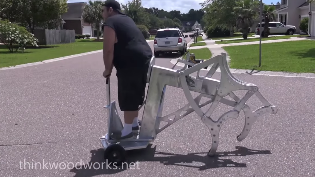 a6fd036b10bf3f81cd6a8d7f3b65260f