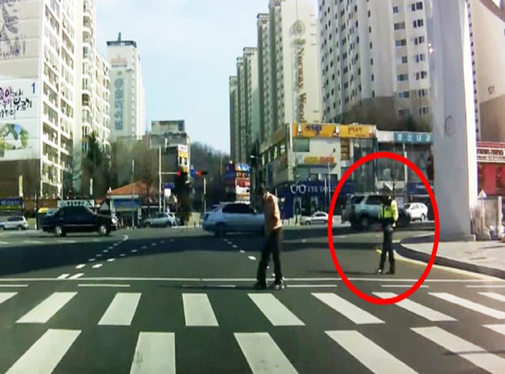 5fa6aa4488d10881dadf65a51b1deeef-600x325