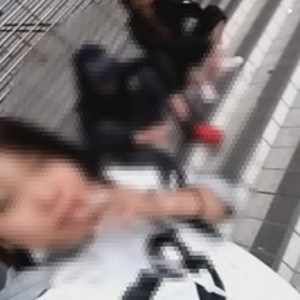 aolcelebrity_20150528_87cd229d9387dbbc0251_0-small