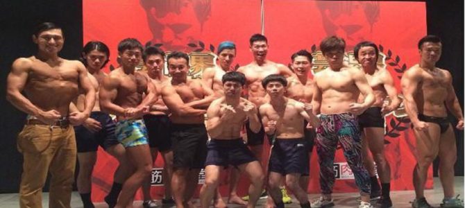 オードリー春日の“破壊力”。筋肉芸人のなかで強烈な存在感