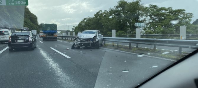 中央道の大月JCT～勝沼IC間で事故