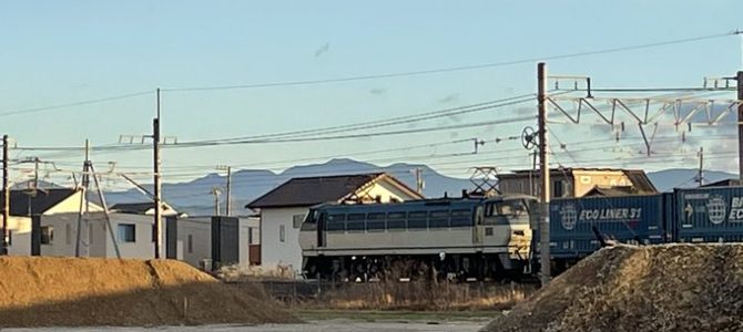 東海道線　人身事故と雪で遅延発生