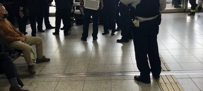 山陽新幹線 新神戸駅「のぞみ100号」での不審物発発見 山陽新幹線 新神戸駅「のぞみ100号」での不審物発発見