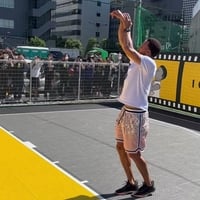 スーパースター・カリー来日! 品川のカリーコートで汗を流しギャラリー興奮 スーパースター・カリー来日! 品川のカリーコートで汗を流しギャラリー興奮