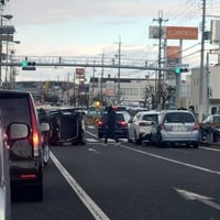 国道175号線 兵庫県神戸市西区付近で事故