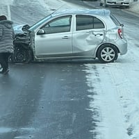 国道5号線 北海道亀田郡七飯町大沼町付近で事故