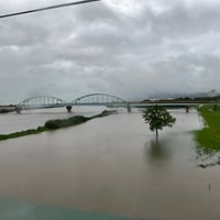 福岡県 筑後川が増水!「河川敷の駐車場は完全に水没してる状態」 福岡県 筑後川が増水!「河川敷の駐車場は完全に水没してる状態」