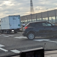 【事故渋滞】東名高速　 東京料金所→多摩川橋付近で事故