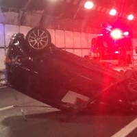 中国道　宝塚トンネル付近で事故