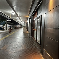 信越本線 長岡駅で人身事故「在来線長岡駅付近、ひいたらしい。」