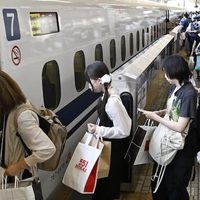 東海道新幹線、15日は名古屋~新大阪で終日運転取りやめ! 東海道新幹線、15日は名古屋~新大阪で終日運転取りやめ!