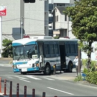 大阪市鶴見区　警察の護送車が事故
