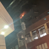 山手線 池袋駅近くで火事 山手線 池袋駅近くで火事