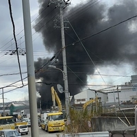 大阪府羽曳野市　大黒で工場火災