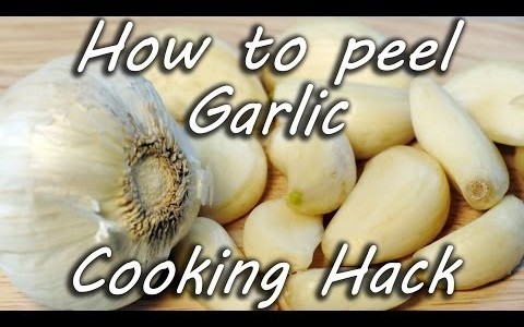 ニンニクに触れずに、簡単にニンニクの皮をむく方法。（動画）