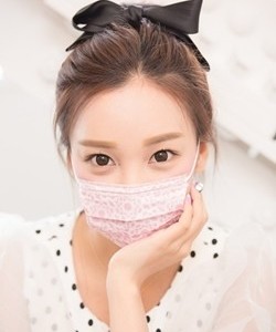 ざわちんが関ジャニ∞・錦戸亮のものまねメイクを披露！！