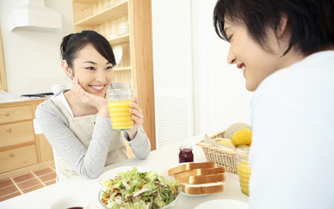 専業主夫を希望している男性に対しての女性の意見とは?? 専業主夫を希望している男性に対しての女性の意見とは??