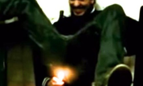 【危険】おならで火をつけてみたら・・・