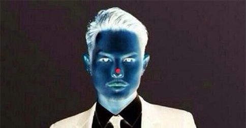 【ネット騒然】この画像の赤い点30秒見続けて、天井まばたきすると・・・○○が見えます