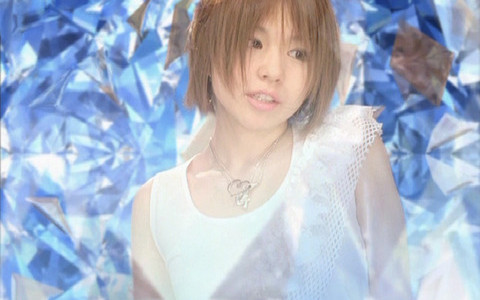 『misono』CD売れず歌手引退か！？！？