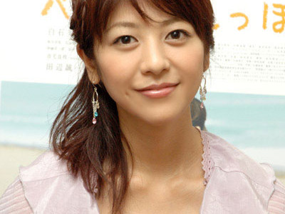 【熱愛速報】白石美帆とＶ6長野博が横浜手つなぎデート♡