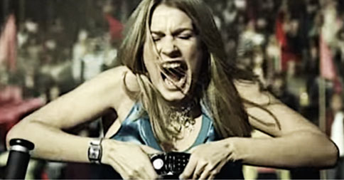 男と女が大事なモノを武器に戦争！！！