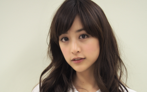 山本美月が男装コスプレを公開♡