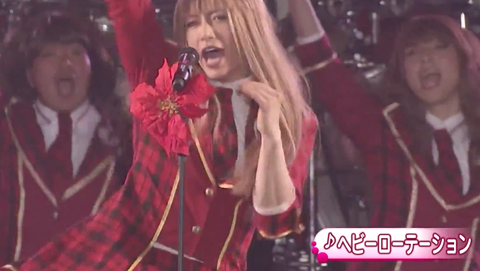 女装してヘビーローテーションを熱唱するGACKTが可愛い♡