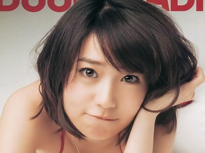 AKB48大島優子の胸が不自然に盛り上がりネットで話題に！！