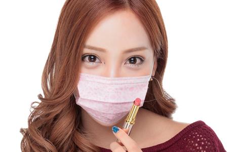 【悲報】ものまねメイクのざわちんが破局していた事を告白…