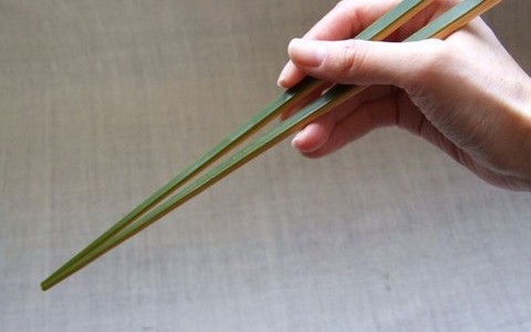 【議論】いい年して間違った箸の持ち方をしてるのって恥ずかしいよな