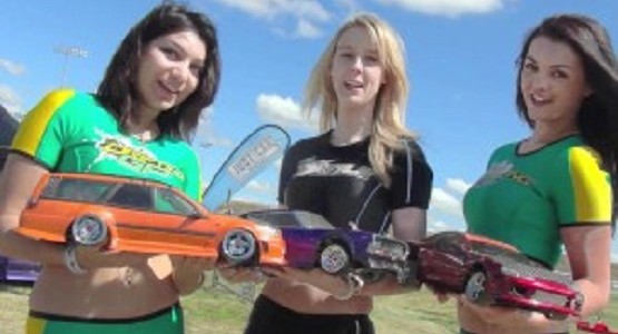 超リアル！ラジコンカーで本物もビックリのドリフト走行をやってみた！！