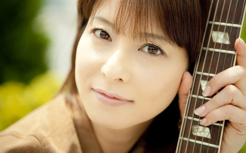 森高千里のショーパン姿が可愛すぎる