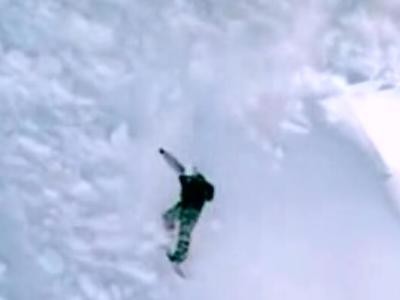 雪山でサーフィン！？