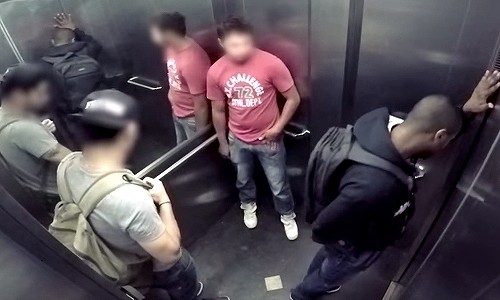 エレベーター内で下痢を発射させたらどうなる？