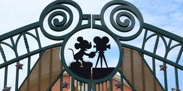 世界一と称される日本の接客！ディズニーで…震災後…感動の接客エピソード集