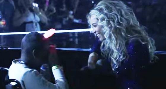 末期ガンと闘うファンの少女へ･･･世界の歌姫ビヨンセからのサプライズプレゼントに感動！