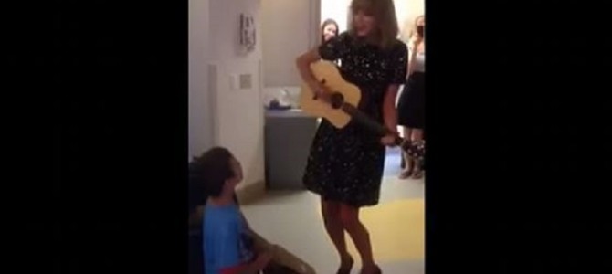 テイラー・スウィフトがお忍びでガン闘病中の少年を訪問！少年と一緒に歌う姿に勇気づけられる人々