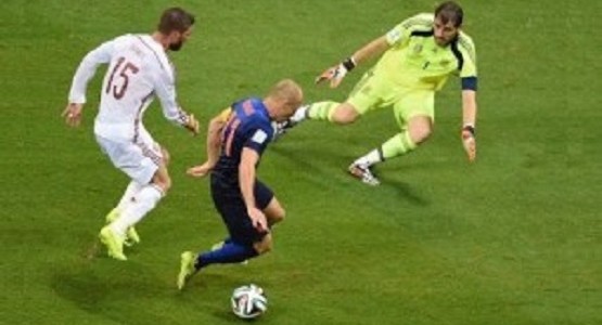 フェイントで相手をかわしてのスーパーゴール集