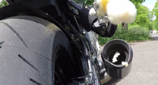 バイクの排気管でポップコーンを作ってみた！！