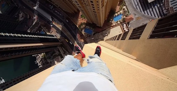 失敗したら即死！ わずか15秒で生死の境を味わうことのできる恐怖動画