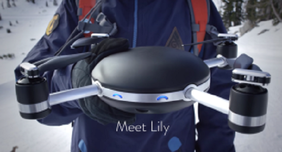 未来すぎる！空中に放り投げると自動で起動・追尾して撮影してくれる究極のドローン「Lily」