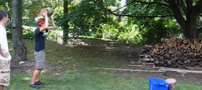 目隠しゲームで遊んでたら友人に地獄のドッキリ！？