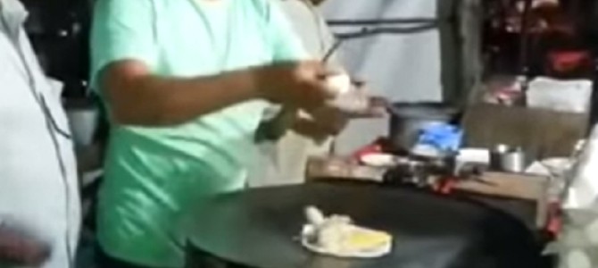 料理中に卵を割ったら、ヒヨコが３匹出てきた！？