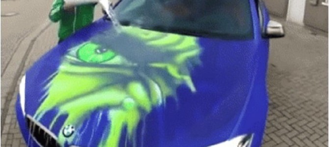 お湯を注ぐと隠された模様が浮かび上がる！特殊塗装が施されたワイルドな車